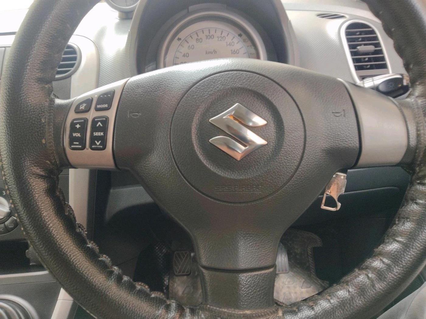 2014 Maruti Ritz ZXI, Petrol, Manual, 60,785 km, interior