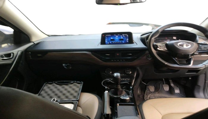 2022 Tata NEXON XZ PLUS (PREMIUM) KAZIRANGA PETROL, Petrol, Manual, 23,758 km, interior