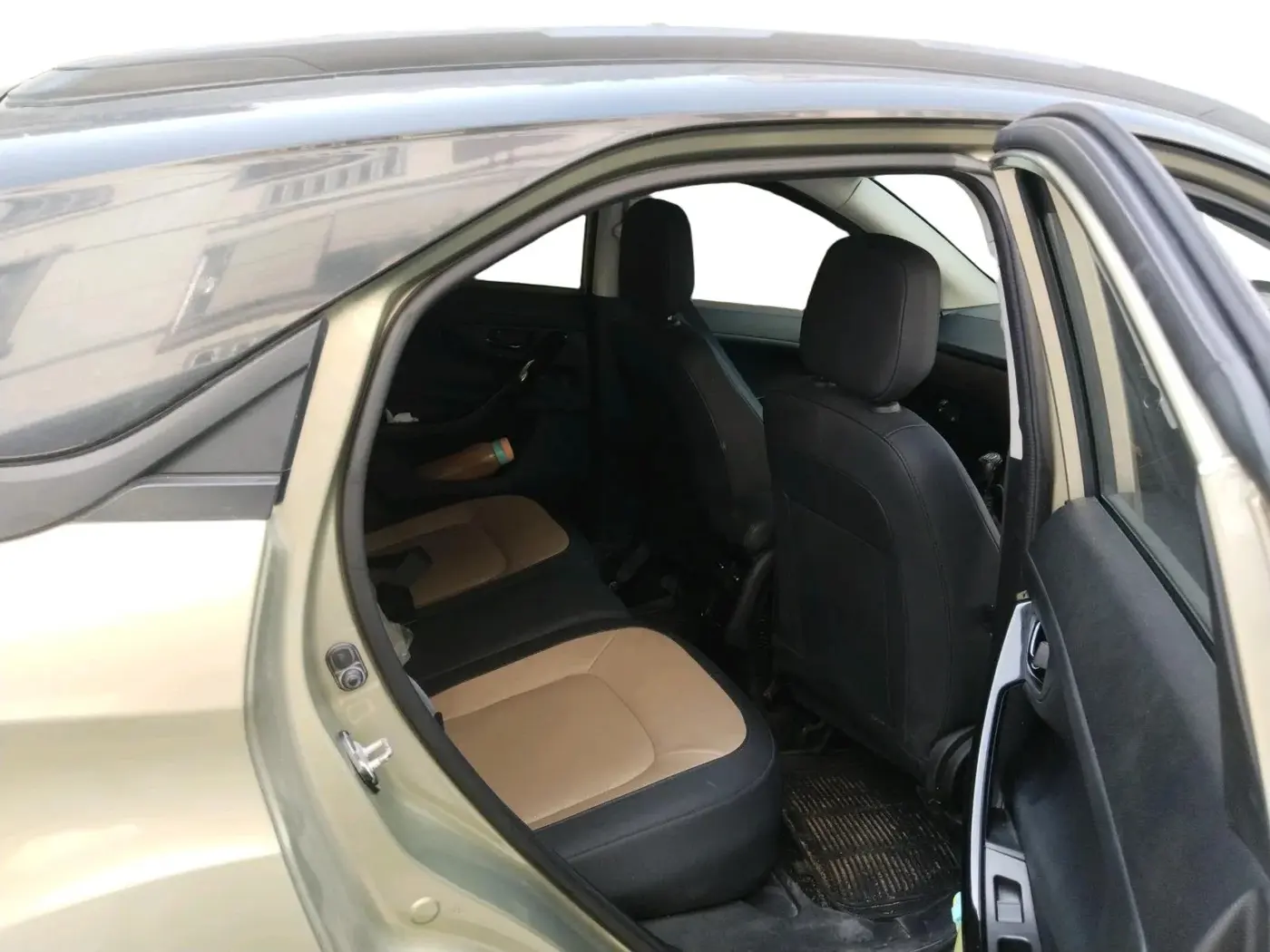 2022 Tata NEXON XZ PLUS (PREMIUM) KAZIRANGA PETROL, Petrol, Manual, 23,758 km, interior