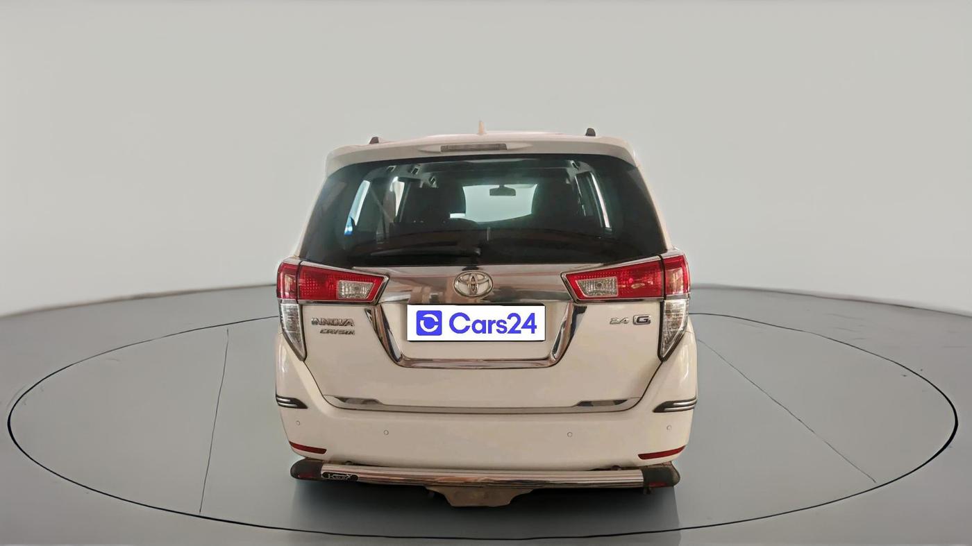 2022 Toyota Innova Crysta 2.4 GX 7 STR, Diesel, Manual, 24,653 km, exterior