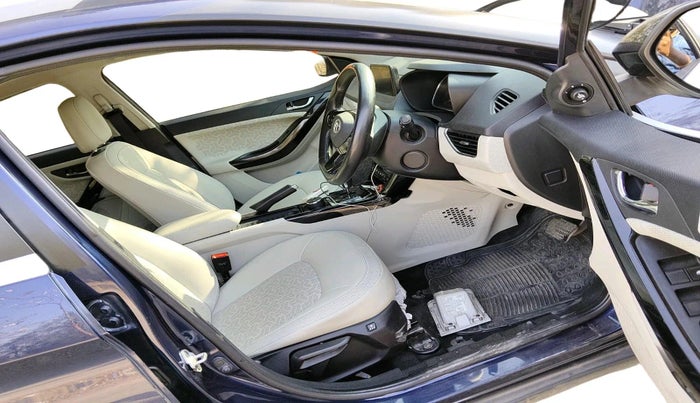 2023 Tata NEXON XZA PLUS LUXURY SUNROOF PETROL, Petrol, Automatic, 40,964 km, interior