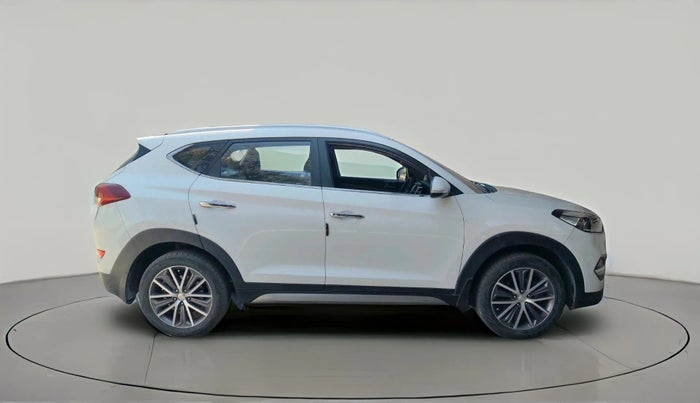 2017 Hyundai Tucson 2WD AT GL PETROL , Petrol, Automatic, 1,47,081 km, exterior