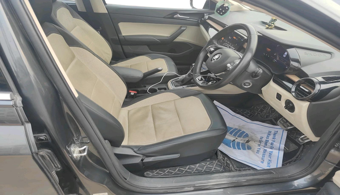 2022 Skoda SLAVIA STYLE 1.0L TSI AT, Petrol, Automatic, 41,892 km, interior