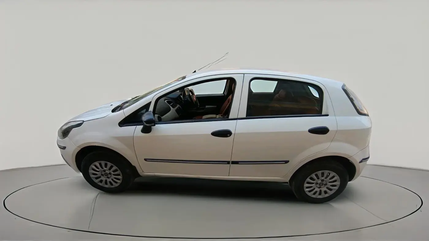 2016 Fiat Punto EVO ACTIVE 1.3 MULTIJET, Diesel, Manual, 57,000 km, exterior