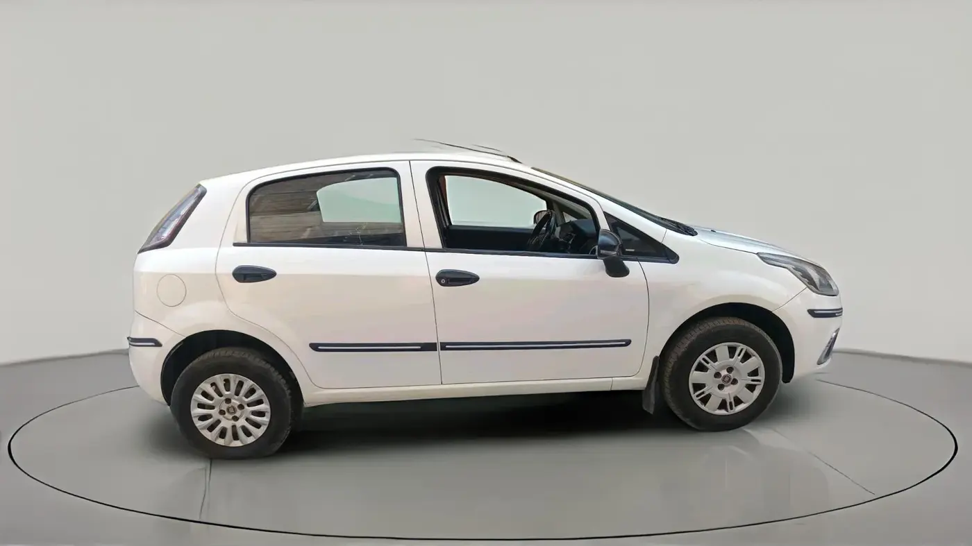 2016 Fiat Punto EVO ACTIVE 1.3 MULTIJET, Diesel, Manual, 57,000 km, exterior