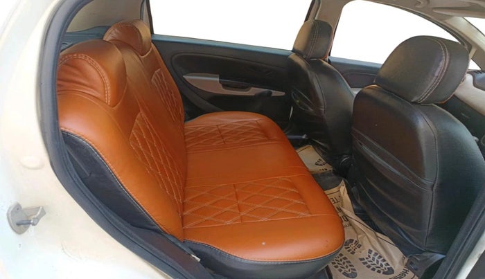 2016 Fiat Punto EVO ACTIVE 1.3 MULTIJET, Diesel, Manual, 57,000 km, interior