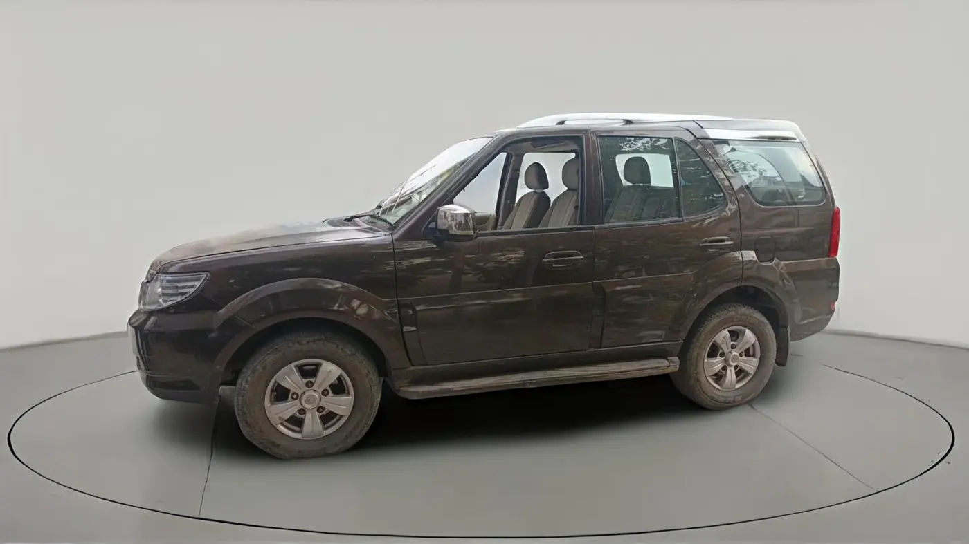 2013 Tata Safari Storme 2.2 VX 4X4, Diesel, Manual, 1,67,432 km, exterior