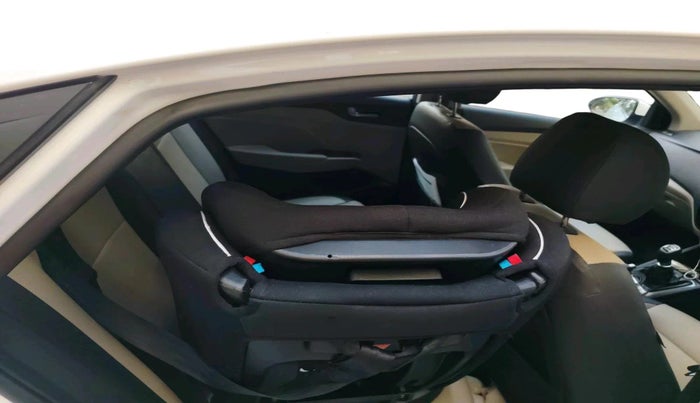 2021 Hyundai Verna SX (O)1.5 VTVT, Petrol, Manual, 39,407 km, interior