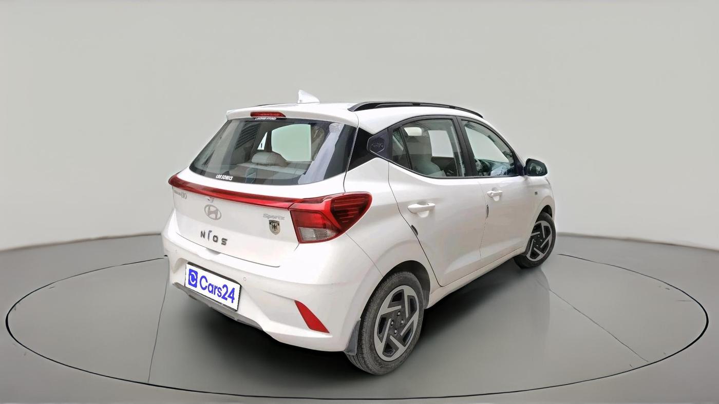 2023 Hyundai GRAND I10 NIOS SPORTZ AMT 1.2 KAPPA VTVT, Petrol, Automatic, 22,245 km, exterior