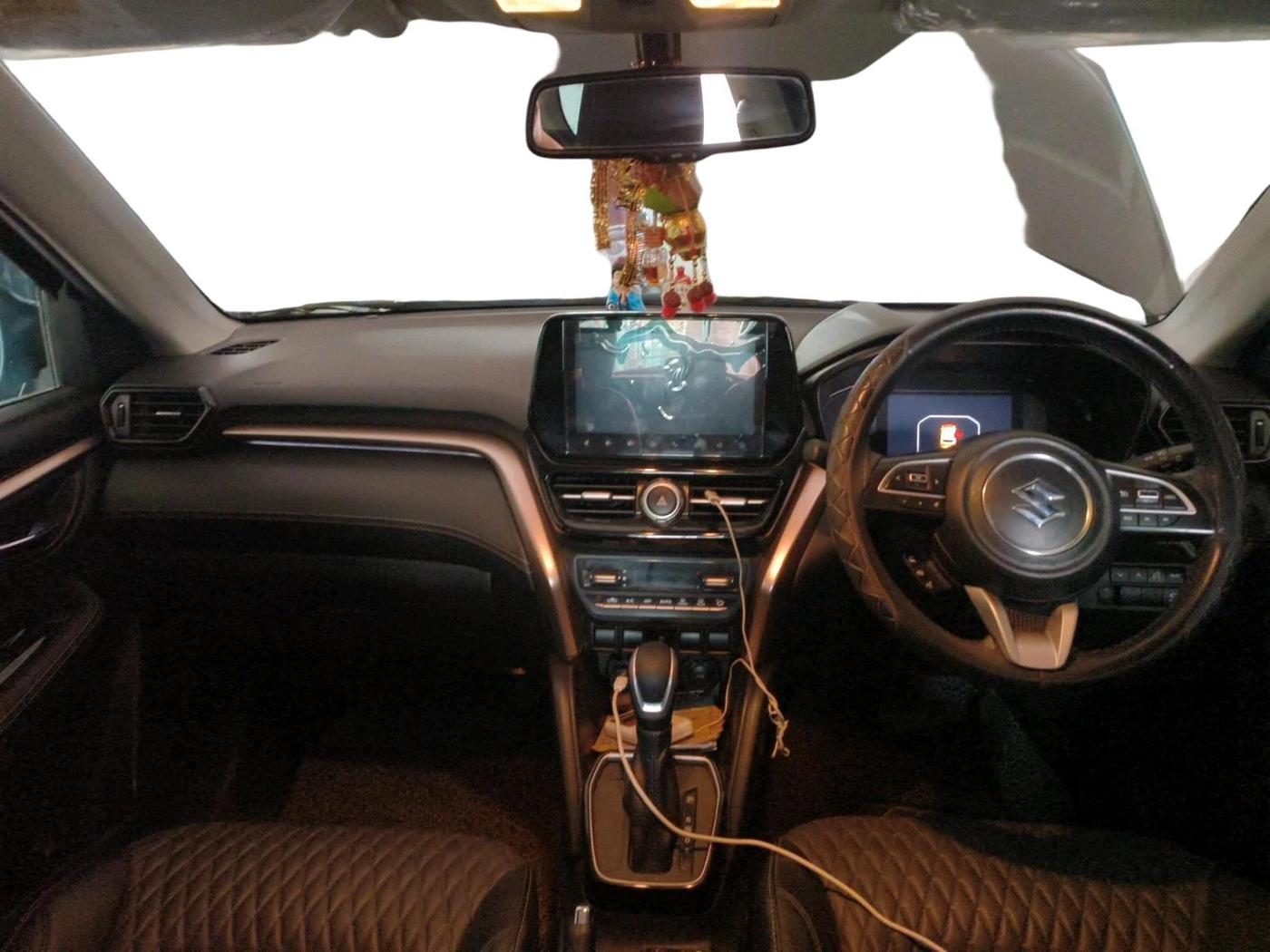 2024 Maruti Grand Vitara ALPHA PLUS HYBRID ECVT, Hybrid, Automatic, 28,482 km, interior