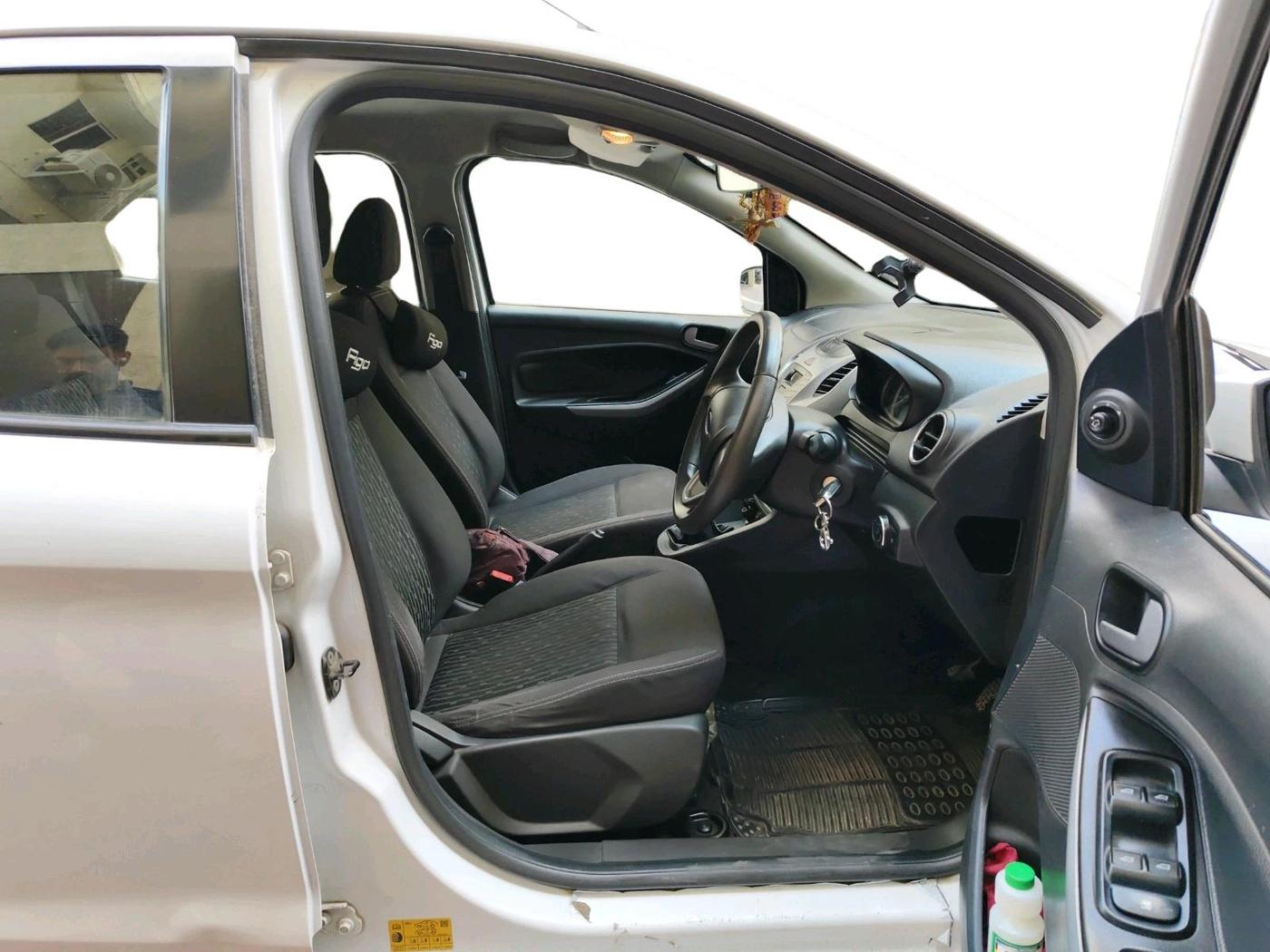 2015 Ford New Figo TREND 1.5L DIESEL, Diesel, Manual, 1,01,138 km, interior