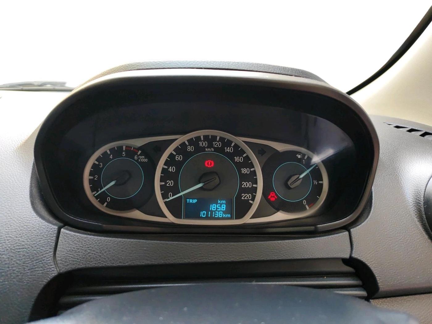 2015 Ford New Figo TREND 1.5L DIESEL, Diesel, Manual, 1,01,138 km, interior