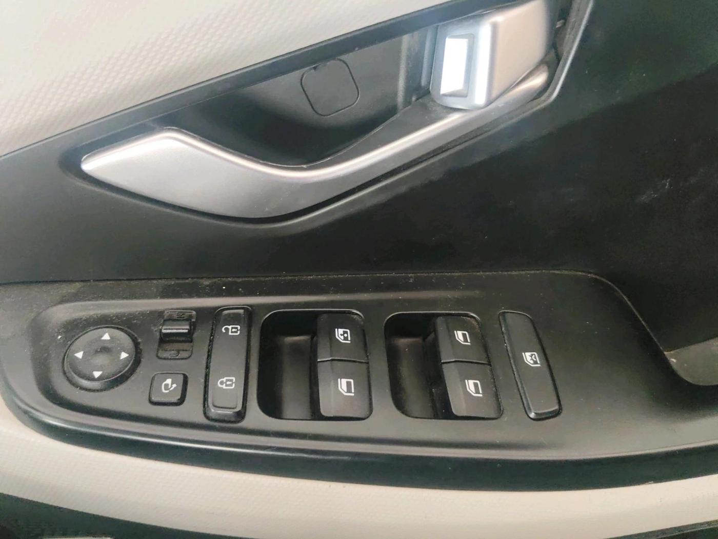 2020 Hyundai Creta SX (O) 1.5 DIESEL, Diesel, Manual, 1,09,360 km, interior