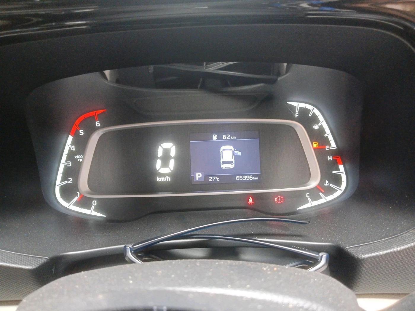2022 KIA SONET HTX 1.5 AT, Diesel, Automatic, 65,396 km, interior