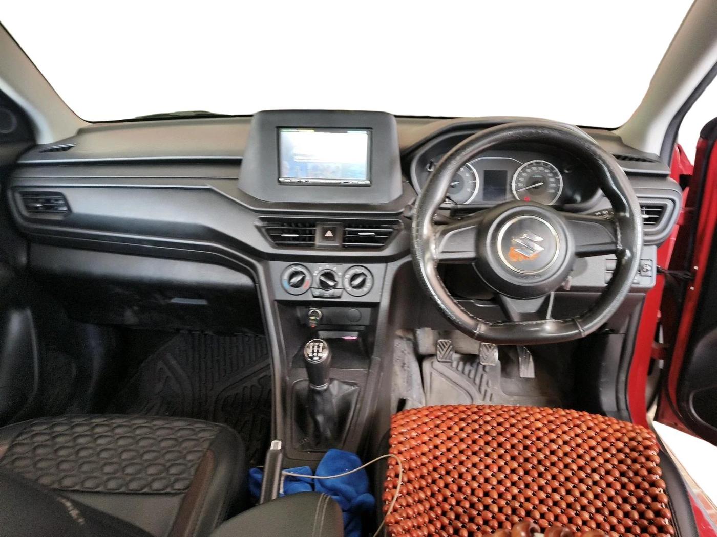 2022 Maruti BREZZA LXI, Petrol, Manual, 38,822 km, interior