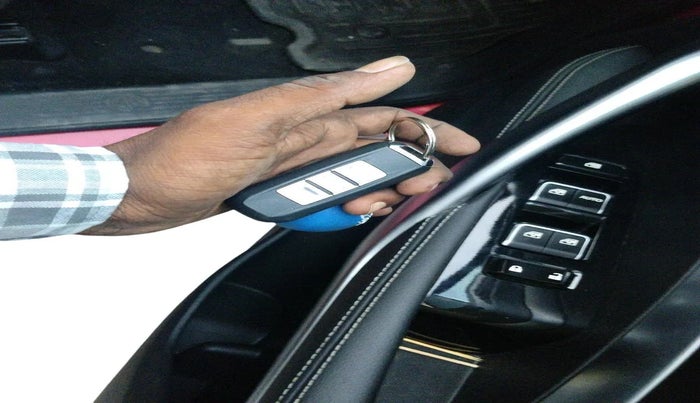 2019 MG HECTOR SHARP 1.5 DCT PETROL, Petrol, Automatic, 32,147 km, interior