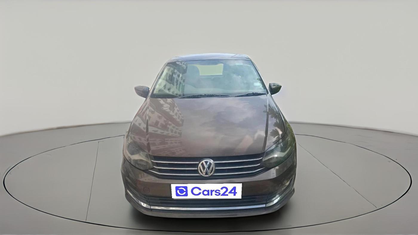 2015 Volkswagen Vento HIGHLINE PLUS 1.5 AT 16 ALLOY, Diesel, Automatic, 1,17,949 km, exterior