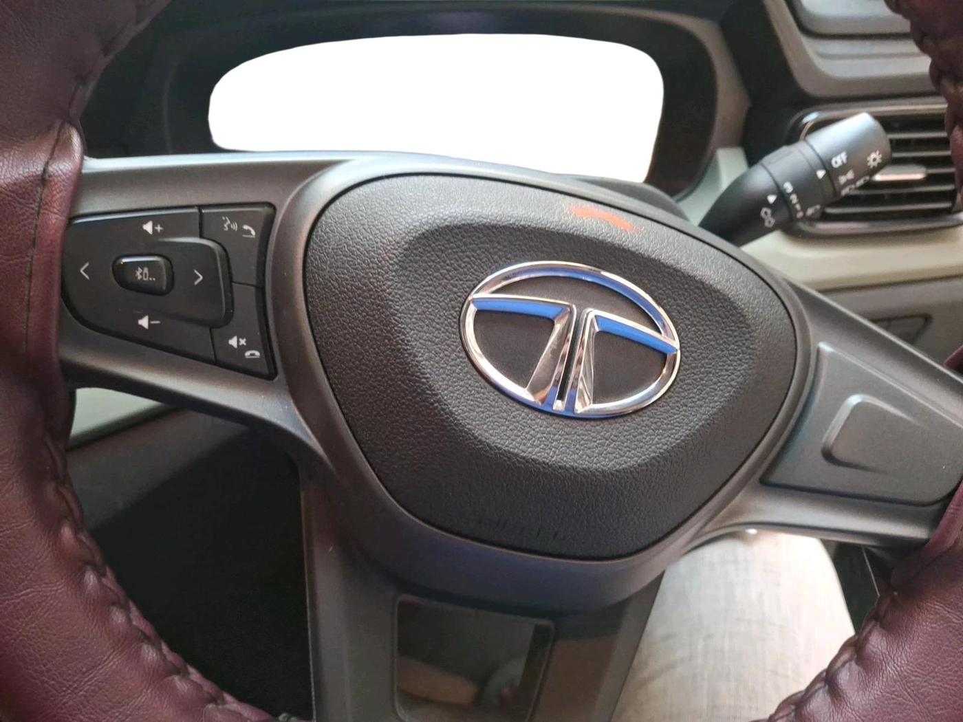 2023 Tata PUNCH ADVENTURE MT CNG , CNG, Manual, 21,820 km, interior
