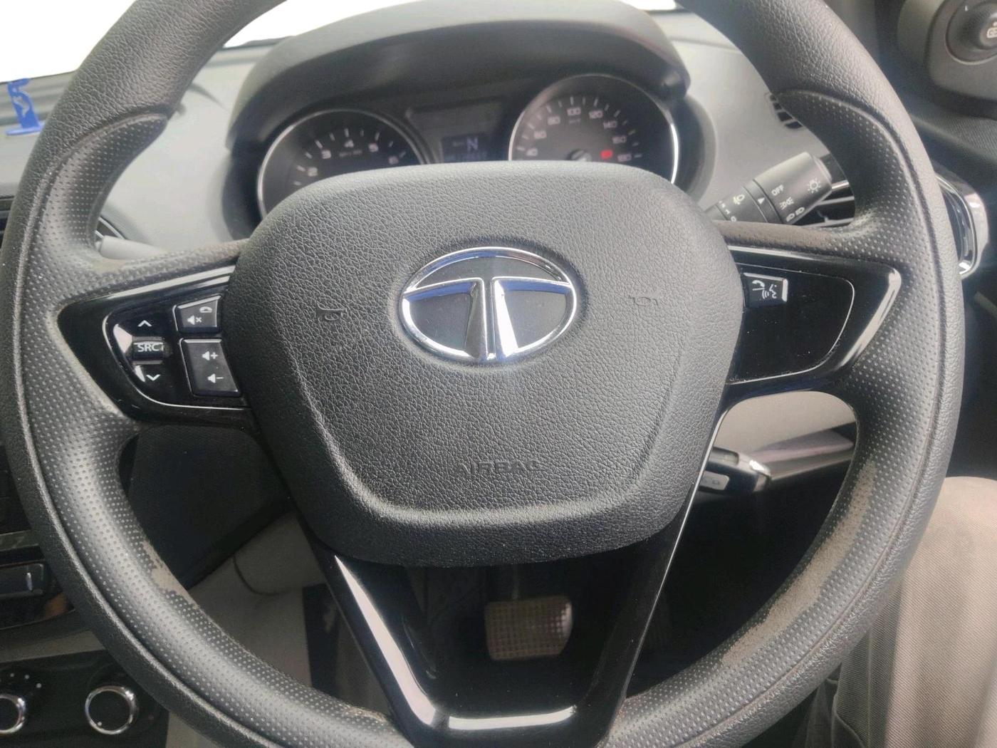 2018 Tata Tiago XZA PETROL, Petrol, Automatic, 1,19,669 km, interior