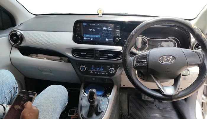 2020 Hyundai GRAND I10 NIOS SPORTZ AMT 1.2 KAPPA VTVT, Petrol, Automatic, 53,727 km, interior