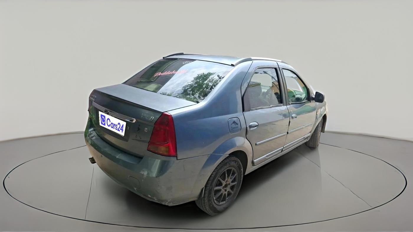 2012 Mahindra Verito 1.5 D6, Diesel, Manual, 2,03,053 km, exterior