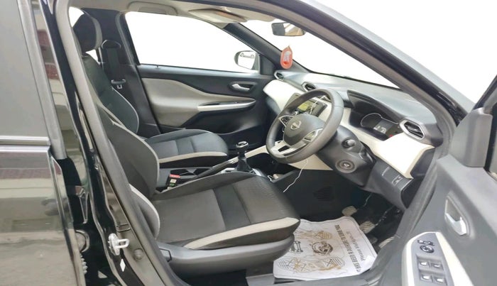 2022 Nissan MAGNITE XL, Petrol, Manual, 53,032 km, interior