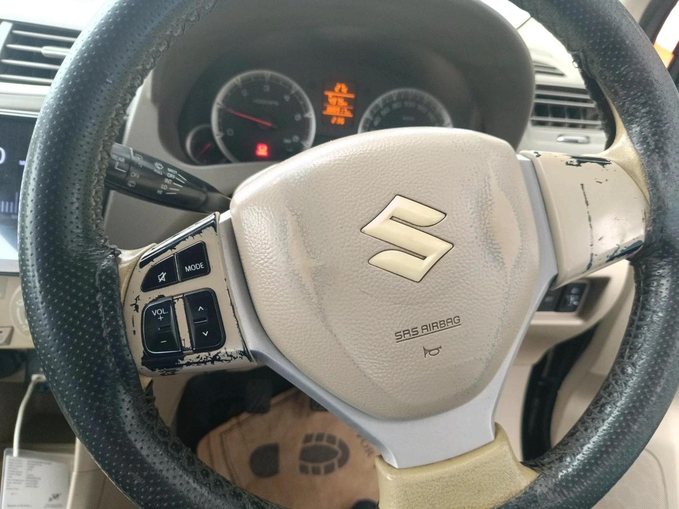 2012 Maruti Ertiga ZDI, Diesel, Manual, 3,88,917 km, interior