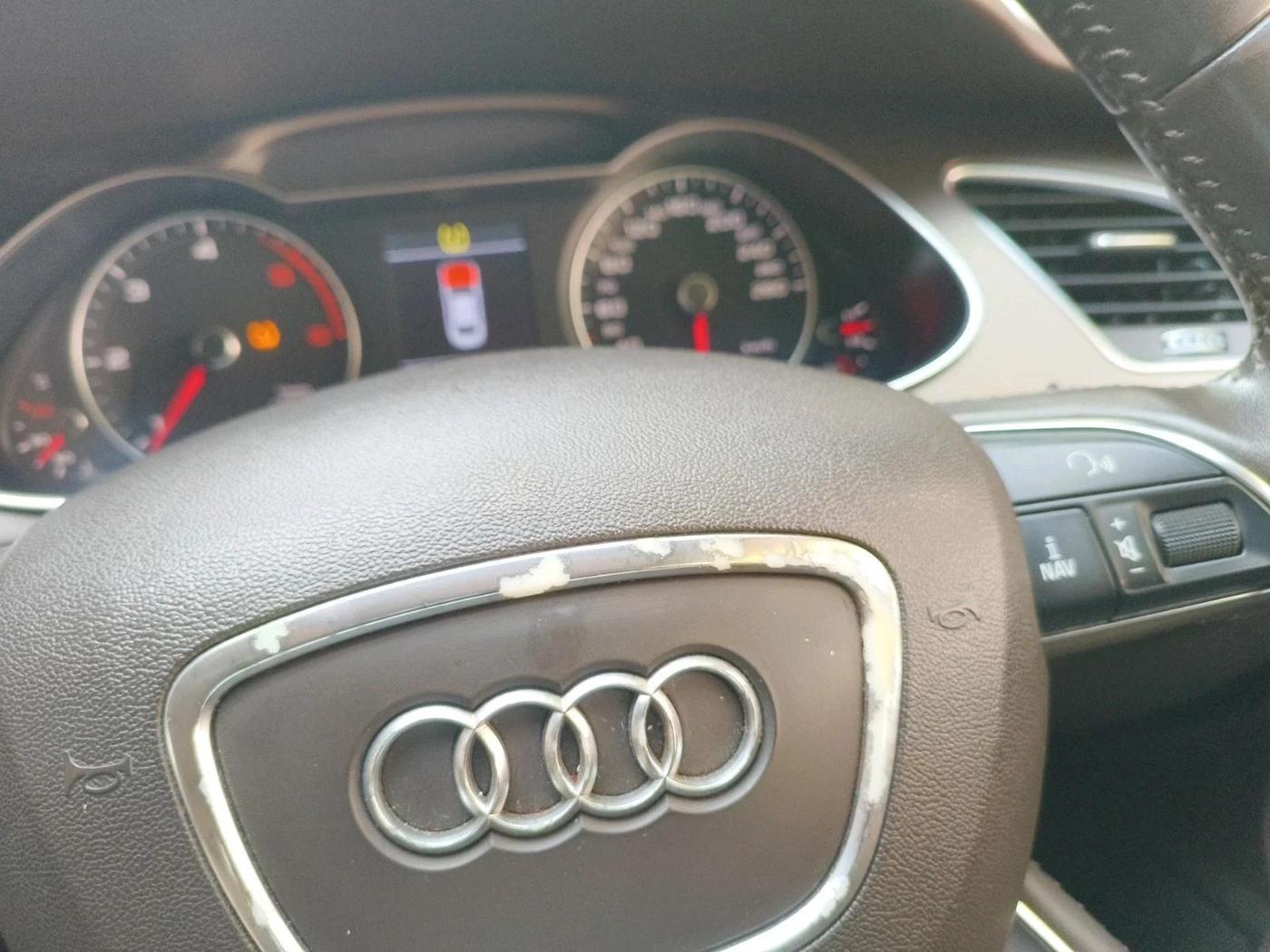 2013 Audi A4 2.0 TDI S LINE, Diesel, Automatic, 47,467 km, interior
