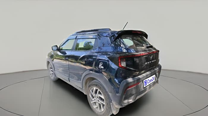 2024 Mahindra XUV 3XO AX5 1.5 Turbo Diesel, Diesel, Manual, 35,623 km, exterior