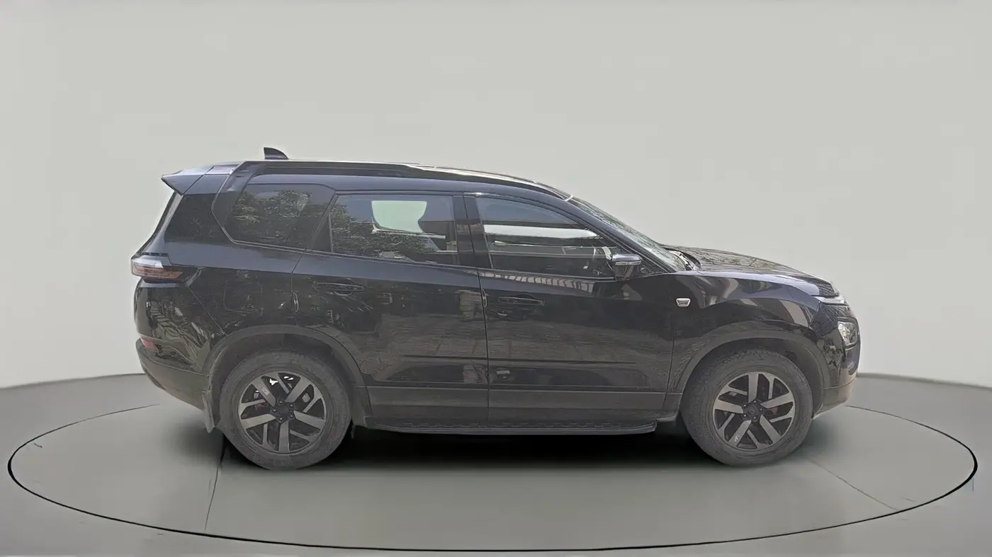 2023 Tata Safari XZA PLUS O RED DARK , Diesel, Automatic, 27,581 km, exterior