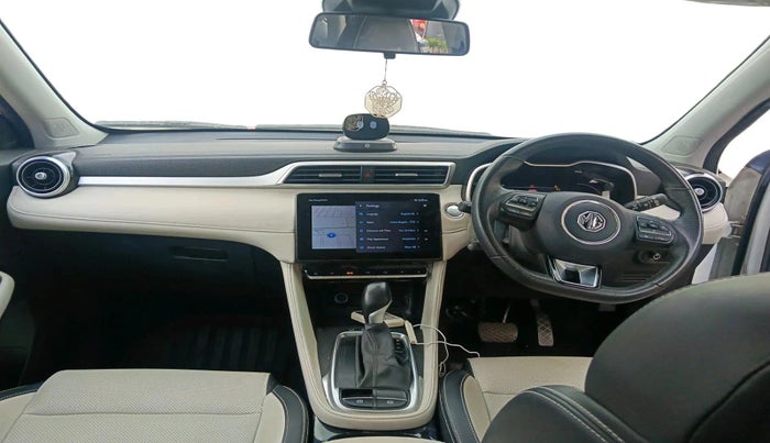 2022 MG ASTOR SHARP 1.5 CVT, Petrol, Automatic, 16,102 km, interior