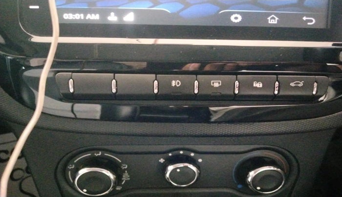 2022 Tata Tiago XZA PETROL, Petrol, Automatic, 42,004 km, interior
