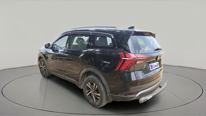 2024 Mahindra XUV700 AX 5 D AT 7 STR, Diesel, Automatic, 37,052 km, exterior