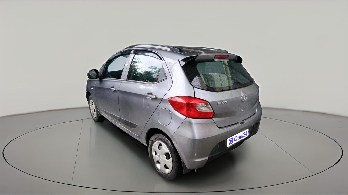 2018 Tata Tiago XT PETROL, Petrol, Manual, 51,208 km, exterior