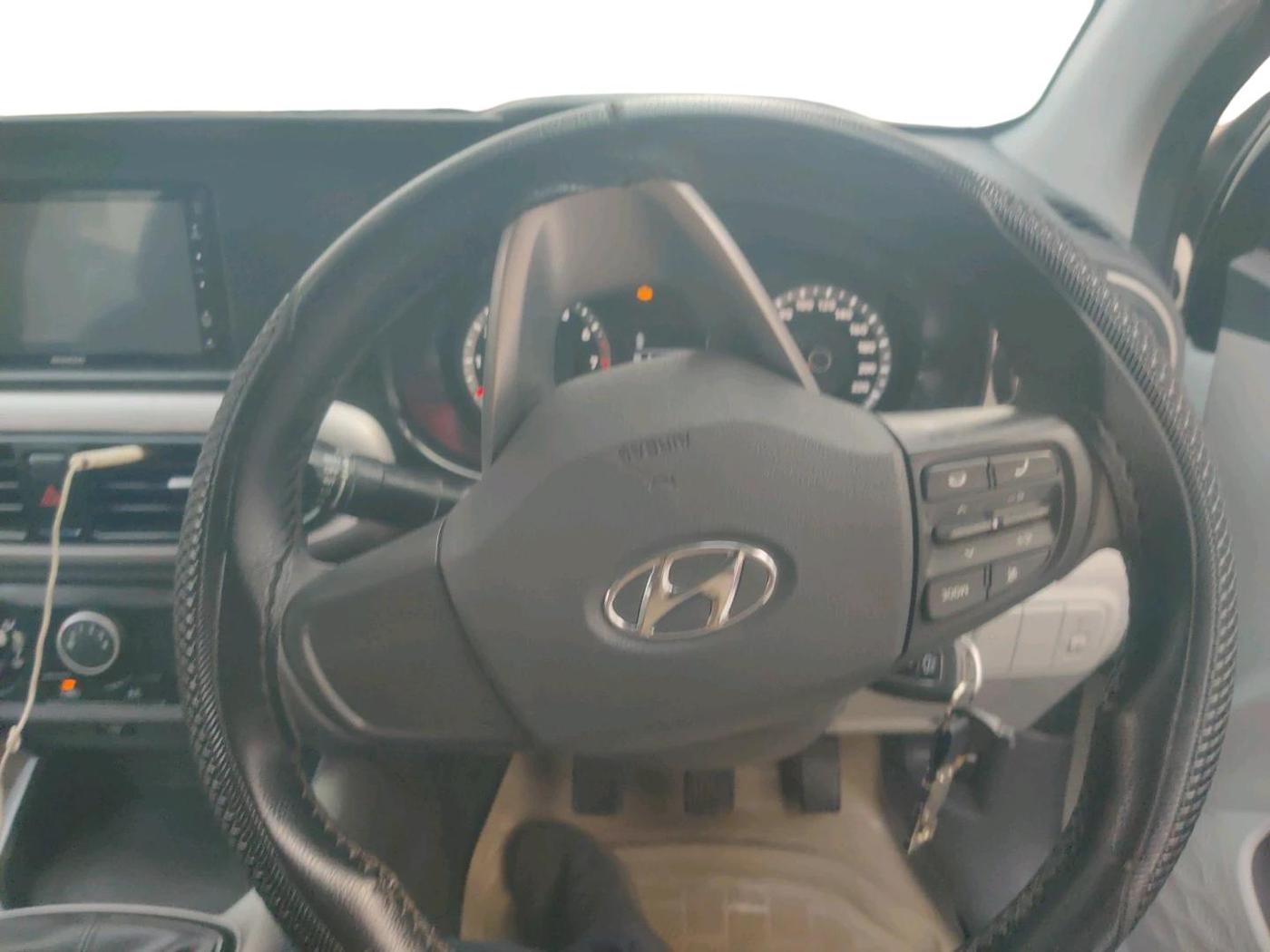 2020 Hyundai GRAND I10 NIOS MAGNA CORPORATE EDITION 1.2 KAPPA VTVT, Petrol, Manual, 39,374 km, interior