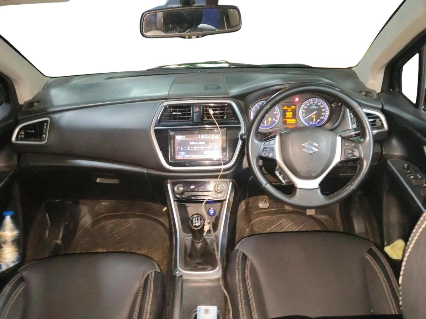 2019 Maruti S Cross ALPHA 1.3, Diesel, Manual, 1,02,104 km, interior