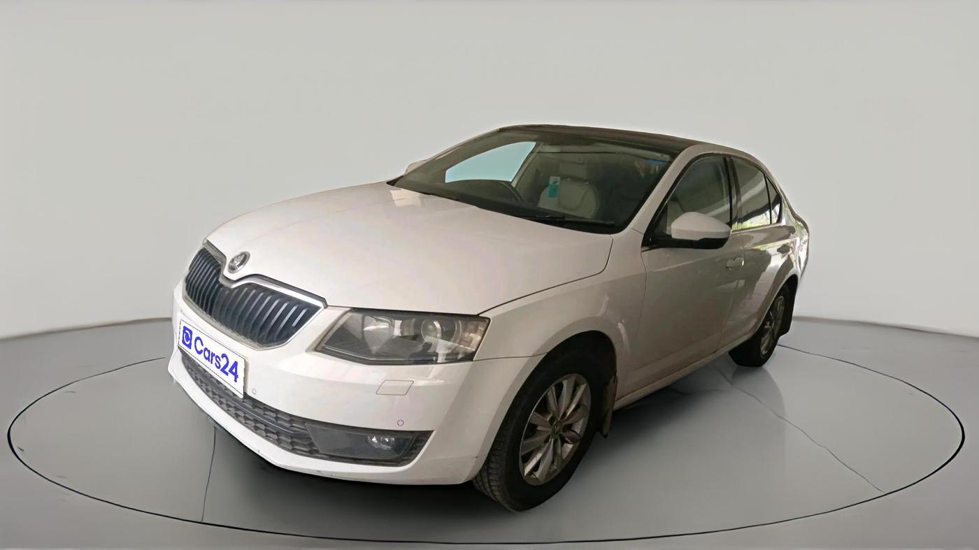 2016 Skoda Octavia 2.0 TDI CR STYLE PLUS AT, Diesel, Automatic, 2,01,534 km, exterior