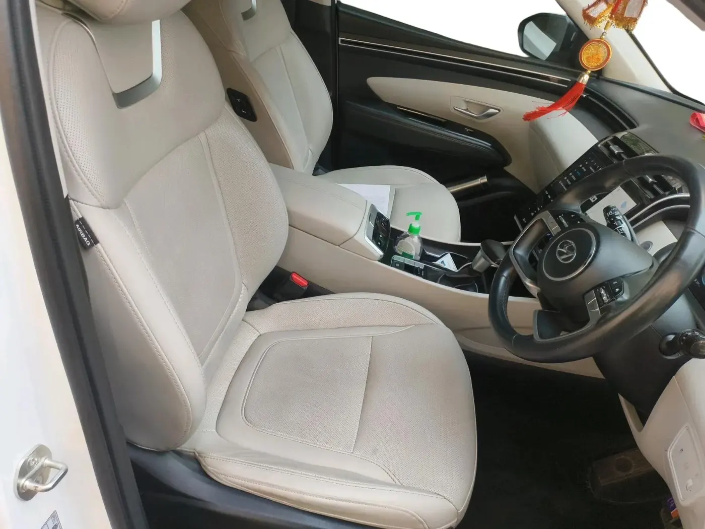 2023 Hyundai Tucson SIGNATURE 2.0 AT PETROL, Petrol, Automatic, 53,896 km, interior