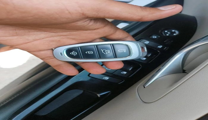 2023 Hyundai Tucson SIGNATURE 2.0 AT PETROL, Petrol, Automatic, 53,896 km, interior