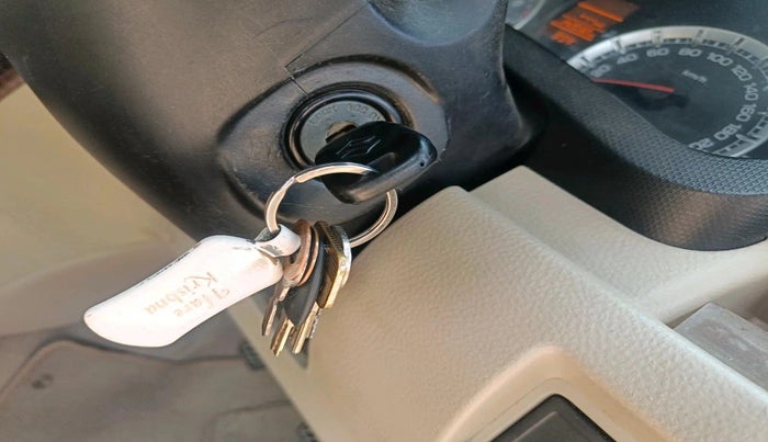 2013 Maruti Swift Dzire VXI, Petrol, Manual, 1,42,032 km, interior