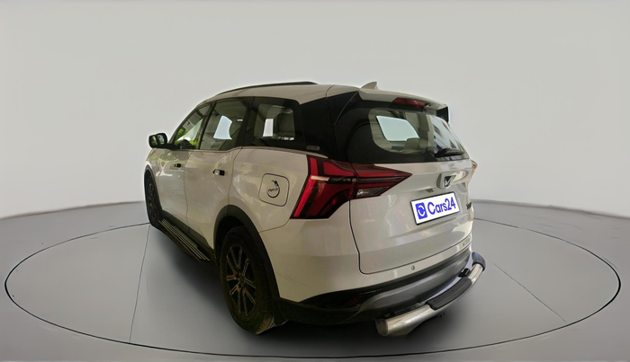 2022 Mahindra XUV700 AX 7 LUXURY P AT 7 STR, Petrol, Automatic, 57,701 km, exterior
