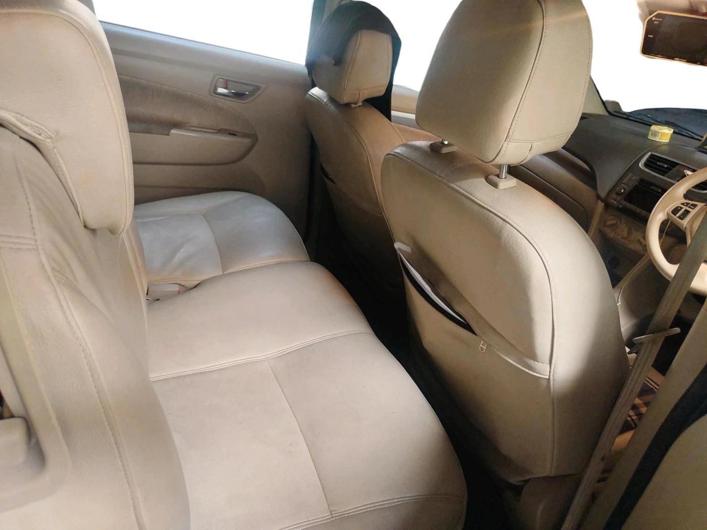 2015 Maruti Ertiga ZDI, Diesel, Manual, 64,158 km, interior