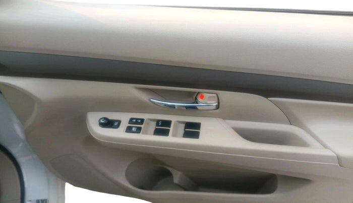 2022 Maruti Ertiga VXI AT SHVS, Petrol, Automatic, 47,809 km, interior