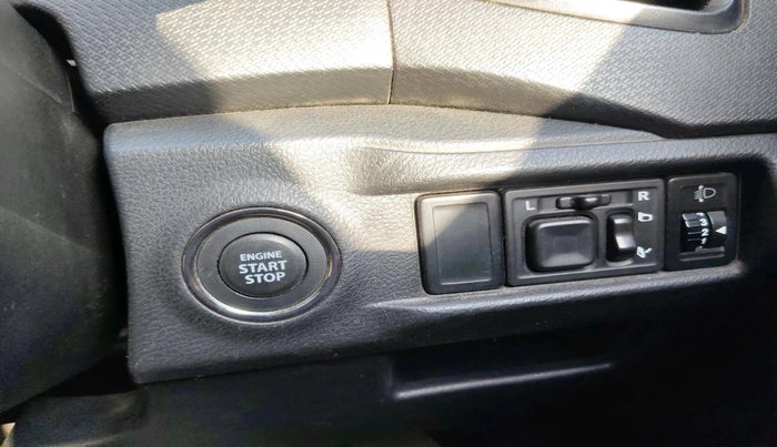 2020 Maruti Vitara Brezza VXI, Petrol, Manual, 72,453 km, interior