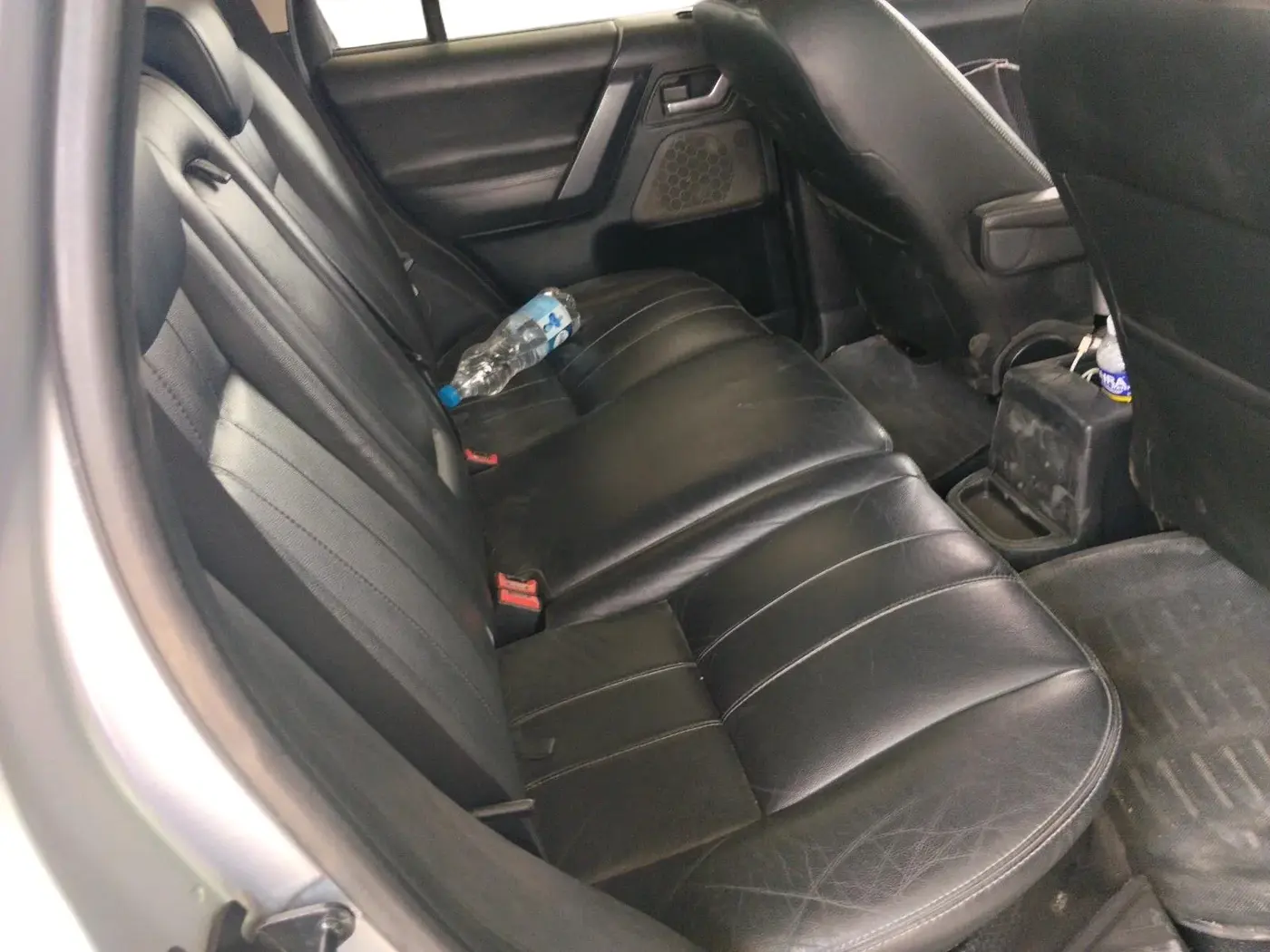 2013 Landrover Freelander 2 TD4 SE, Diesel, Automatic, 1,06,898 km, interior