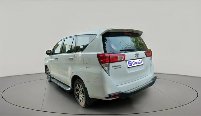 2022 Toyota Innova Crysta 2.4 VX 8 STR, Diesel, Manual, 50,310 km, exterior