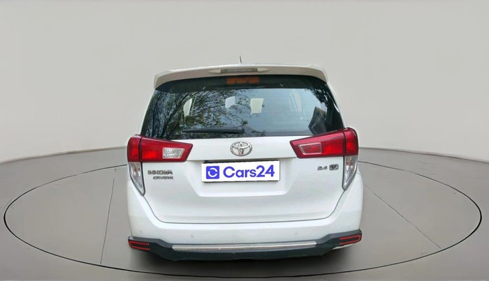 2022 Toyota Innova Crysta 2.4 VX 8 STR, Diesel, Manual, 50,310 km, exterior