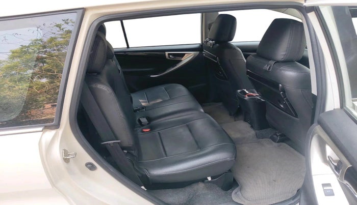 2022 Toyota Innova Crysta 2.4 VX 8 STR, Diesel, Manual, 50,310 km, interior