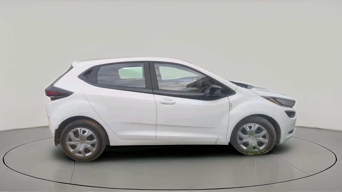 2024 Tata ALTROZ XM PETROL, Petrol, Manual, 25,462 km, exterior