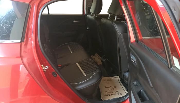 2025 Maruti Swift ZXi Plus AMT, Petrol, Automatic, 3,852 km, interior